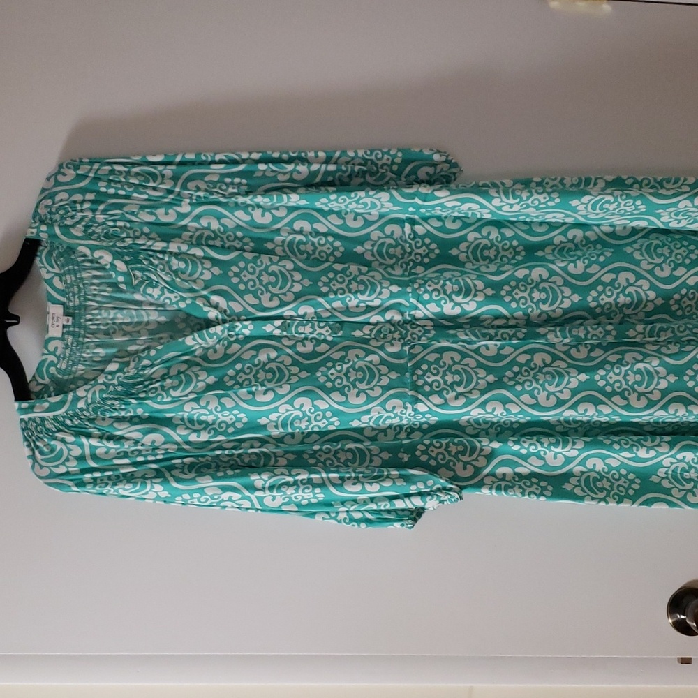 Crown & Ivy Green & White Dress